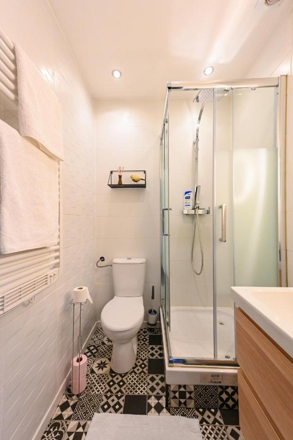 Verdun Dore - Parking Gratuit, Netflix, Balcon, Internet Fibre - 2 Ch Le Havre Exteriör bild